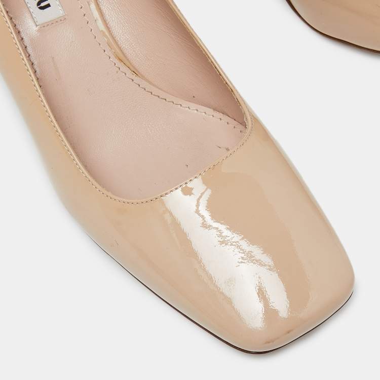 Pre Owned Miu Miu Beige Patent Leather Crystal Embellished Block Heel Pumps Size 37