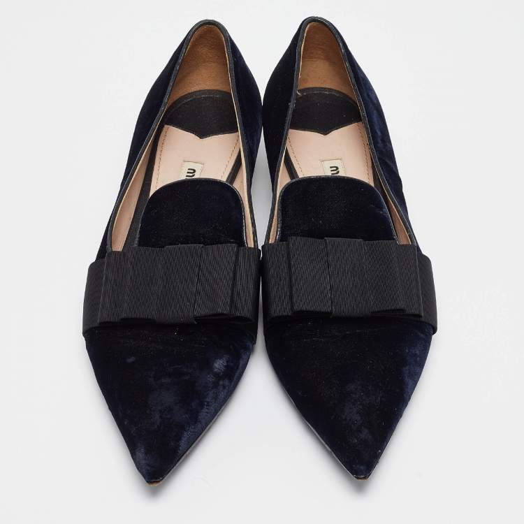 Pre Owned Miu Miu Navy Blue/Black Velvet and Canvas Bow Crystal Embellished Loafers Size 40
