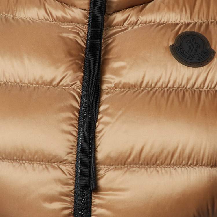 Pre Owned Moncler Beige Nylon Buckled Down Vest One Size