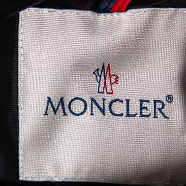 Pre Owned Moncler Black Synthetic Fur Lined Hood Detail Belted Down Jacket L