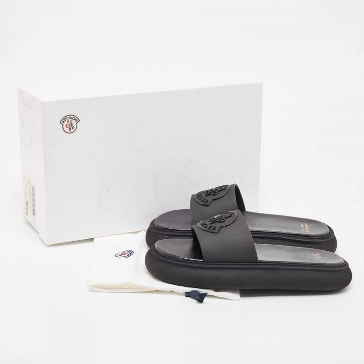 Pre Owned Moncler Black Rubber Slyder Flat Slides Size 39