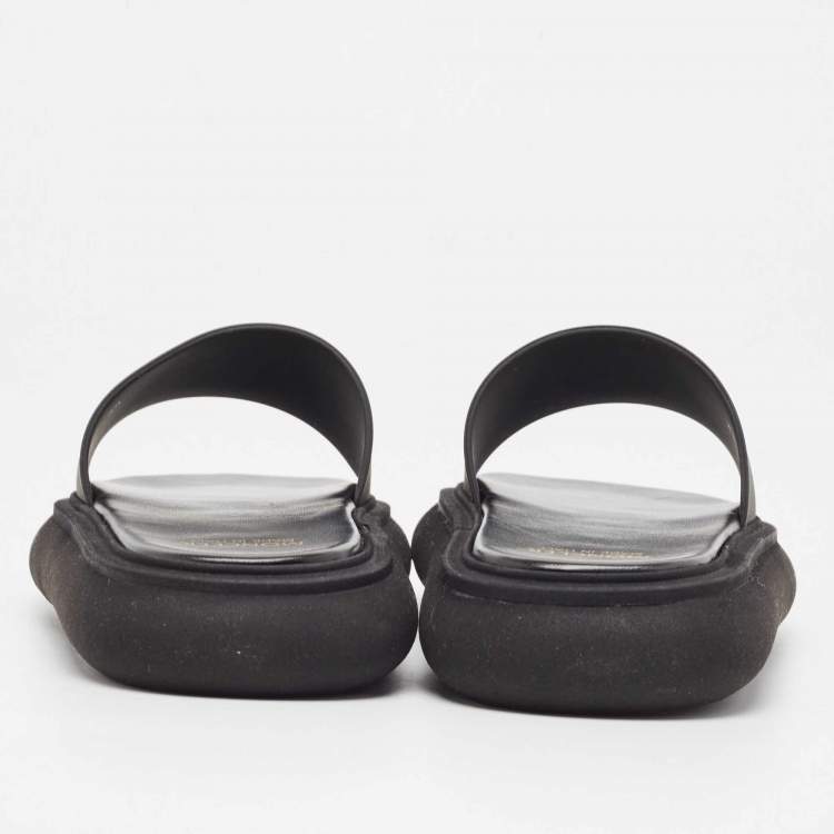 Pre Owned Moncler Black Rubber Slyder Flat Slides Size 39