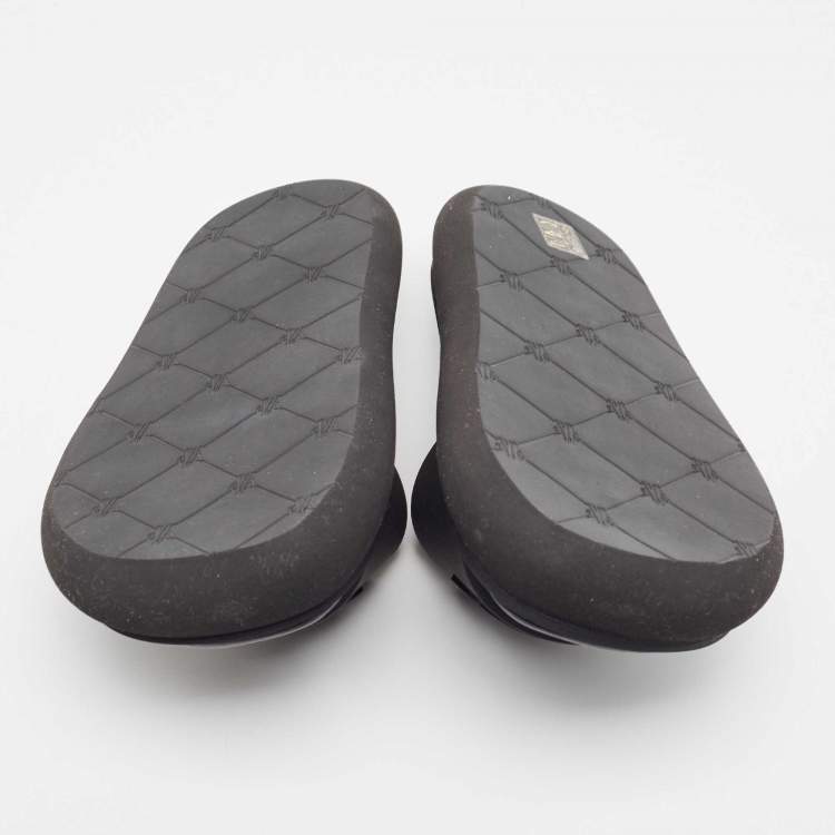 Pre Owned Moncler Black Rubber Slyder Flat Slides Size 39
