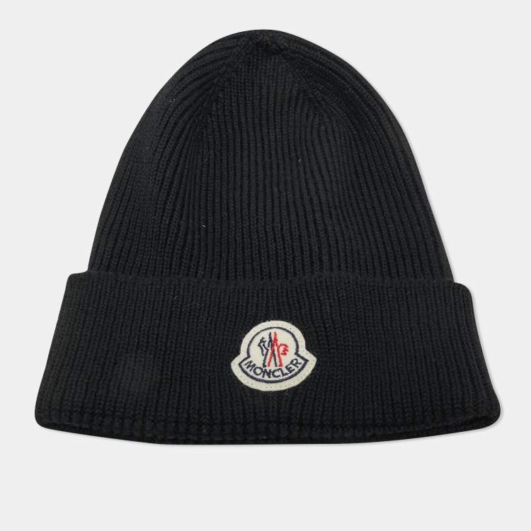 Pre Owned Moncler Black Logo Patch Wool Beanie and Scarf