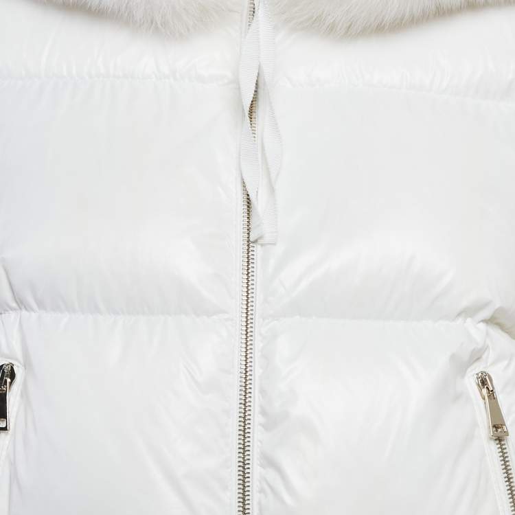 Pre Owned Moncler White Nylon Laichefur Hooded Down Jacket S