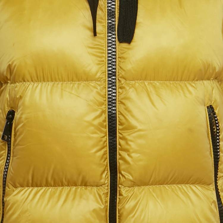Pre Owned Moncler Yellow Nylon Hooded Down Jacket M