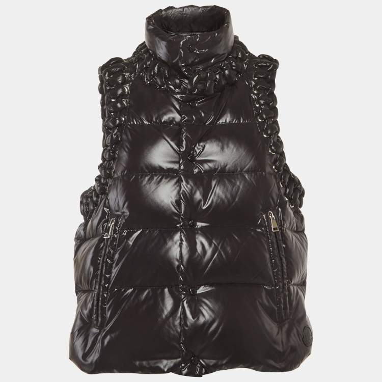 Pre Owned Moncler Black Nylon Down Agate Gilet S
