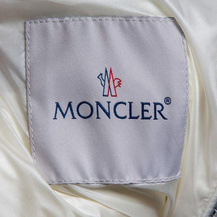 Pre Owned Moncler Ivory Down Quilted Elasticized Collar Detail Zip Front Jacket S