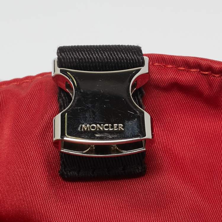 Pre Owned Moncler Red/Black Nylon Drawstring Flap Convertible Backpack