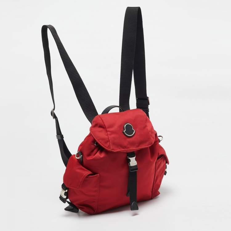 Pre Owned Moncler Red/Black Nylon Drawstring Flap Convertible Backpack