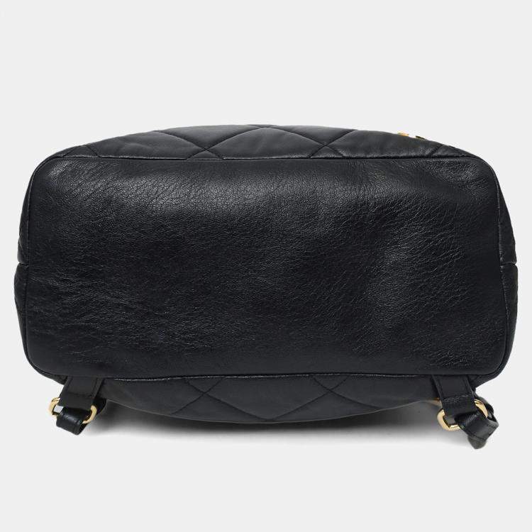 مملوكة مسبقًا Moncler Black Leather Quilted Backpack