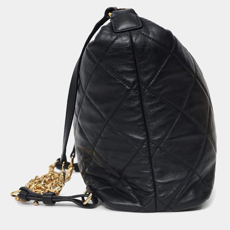 مملوكة مسبقًا Moncler Black Leather Quilted Backpack
