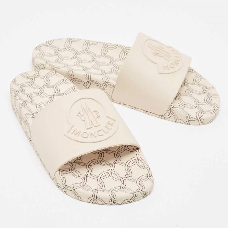 Pre Owned Moncler Cream Rubber Jeanne Flat Slides Size 39