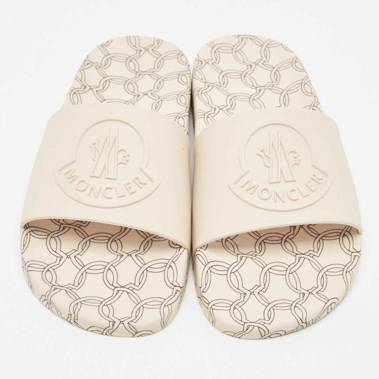 Pre Owned Moncler Cream Rubber Jeanne Flat Slides Size 39