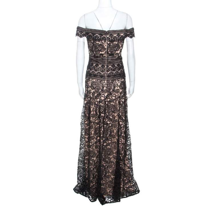 Pre Owned Monique Lhuillier Black Lace Off Shoulder Gown M