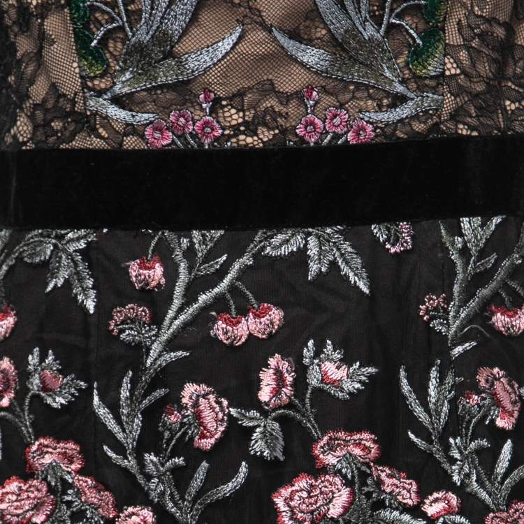 Pre Owned ML By Monique Lhuillier Black Floral Lace Sleeveless Gown L