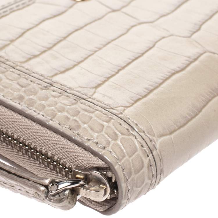 Pre Owned Montblanc Beige Croc Embossed Leather Zip Around Coin Purse