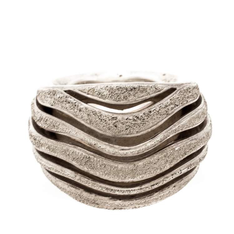 Pre Owned Montblanc Dome Waved Textured Silver Cocktail Ring Size 56