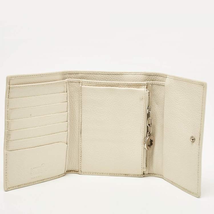 Pre Owned Montblanc White Leather Starisma Compact Trifold Wallet