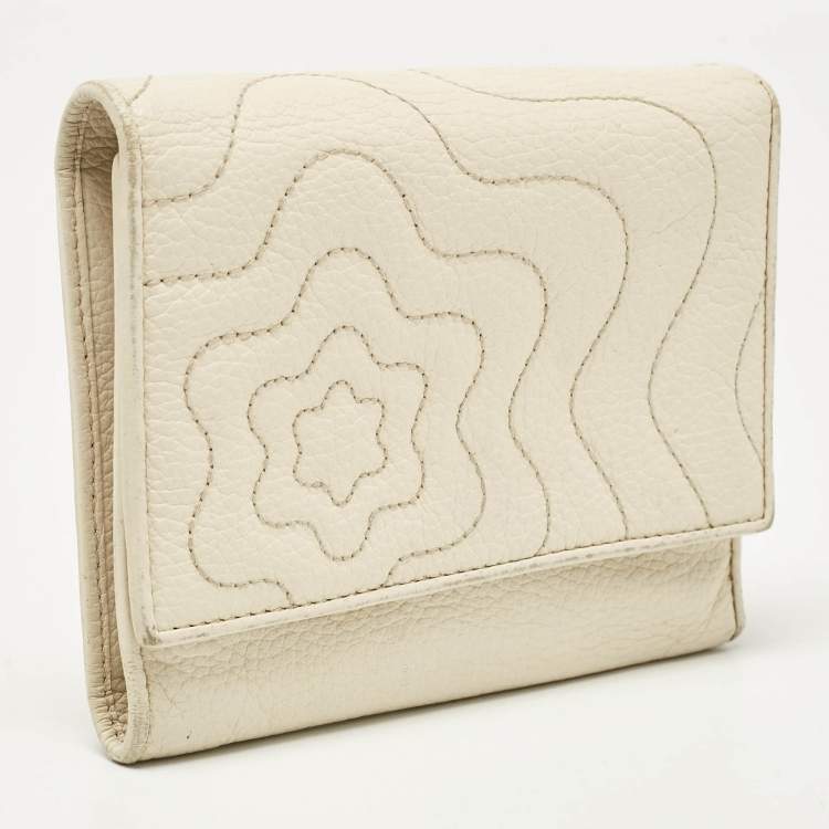 Pre Owned Montblanc White Leather Starisma Compact Trifold Wallet