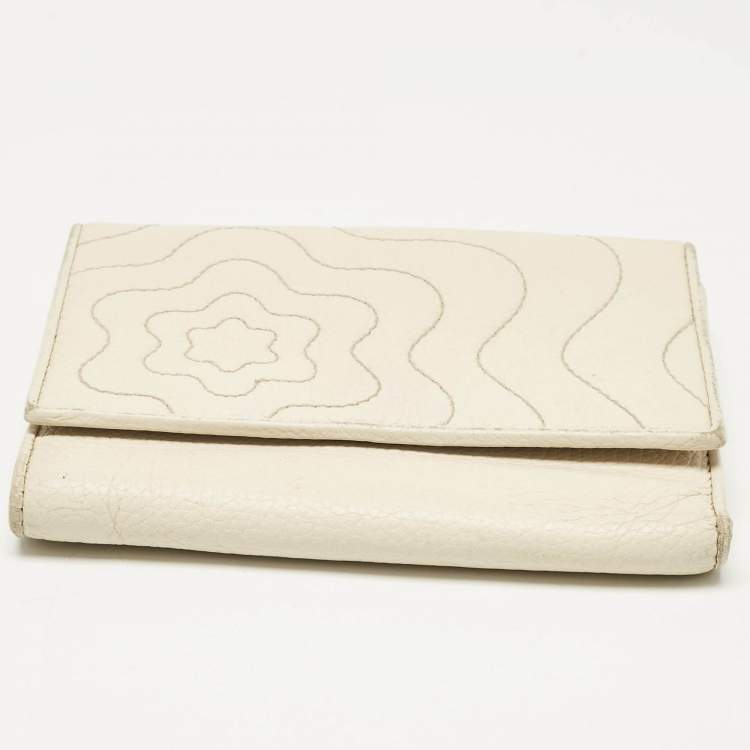 Pre Owned Montblanc White Leather Starisma Compact Trifold Wallet