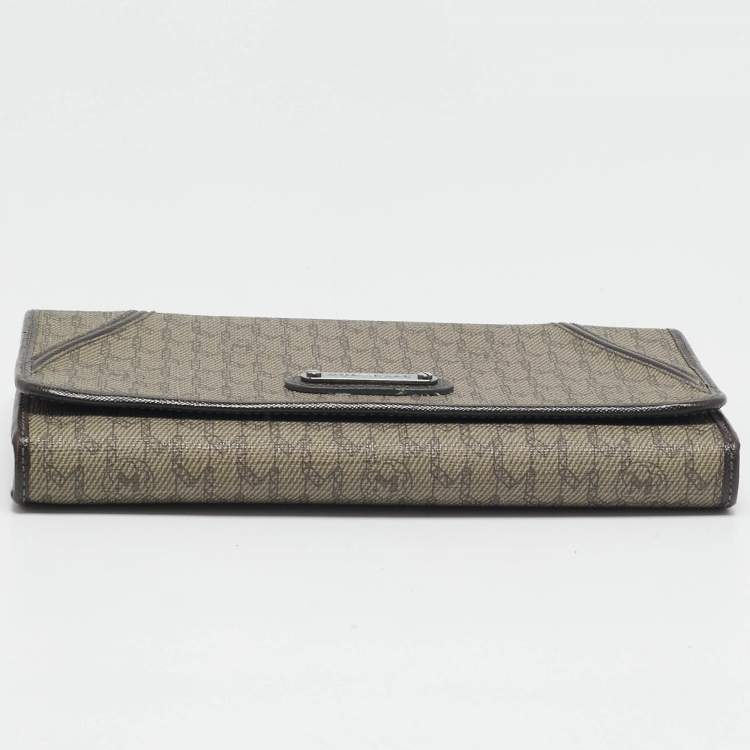 Pre Owned Montblanc Beige/Brown Signature Coated Canvas Flap Continental Wallet