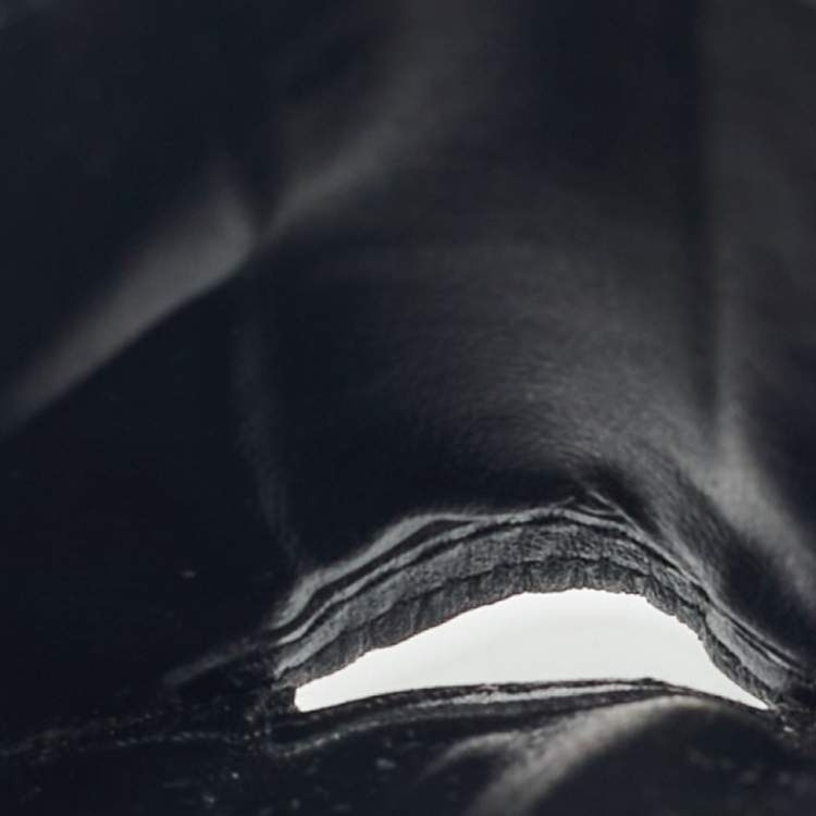 مملوكة مسبقًا Montblanc Meisterstuck Red Leather 6CC Compact Wallet