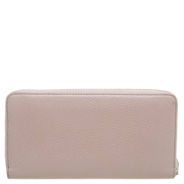 Pre Owned Montblanc Beige Leather Meisterstuck Zip Around Wallet