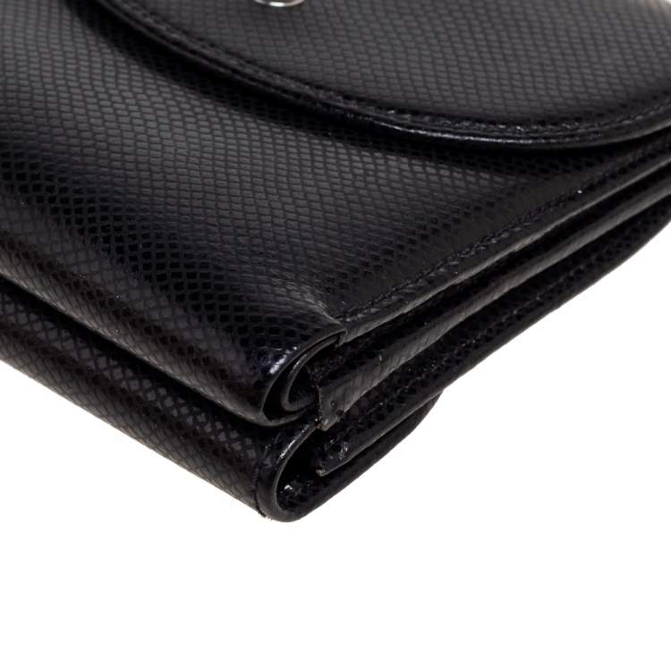 Pre Owned Montblanc Black Textured Leather Double Flap Compact Wallet