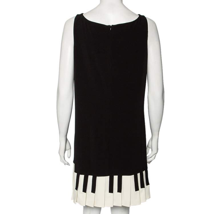 Pre Owned Moschino Cheap and Chic Black Crepe Pleated Piano Dress L