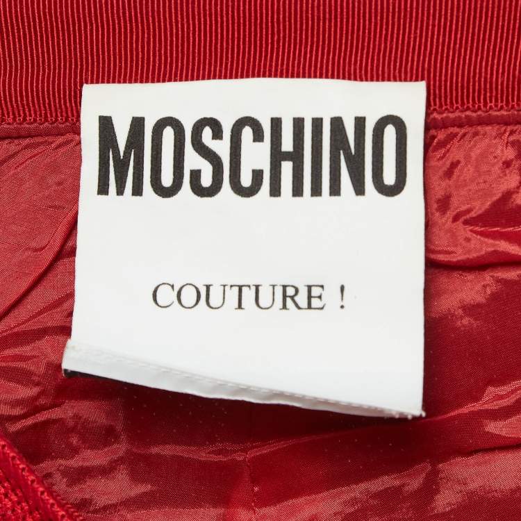 Pre Owned Moschino Red Textured Cotton Logo Metal Detail Shorts S