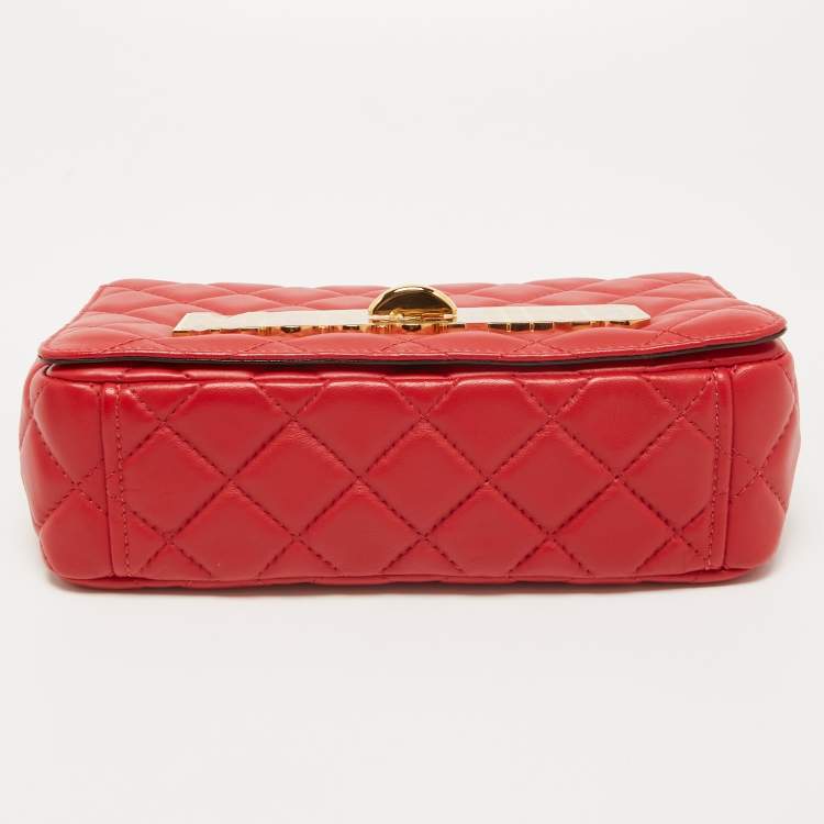 Pre Owned Moschino Red Quilted Leather Classic Logo Flap Shoulder Bag