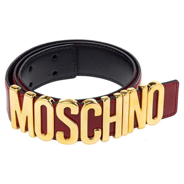 مملوكة مسبقًا Moschino Red Glossy Leather Classic Logo Belt 80CM