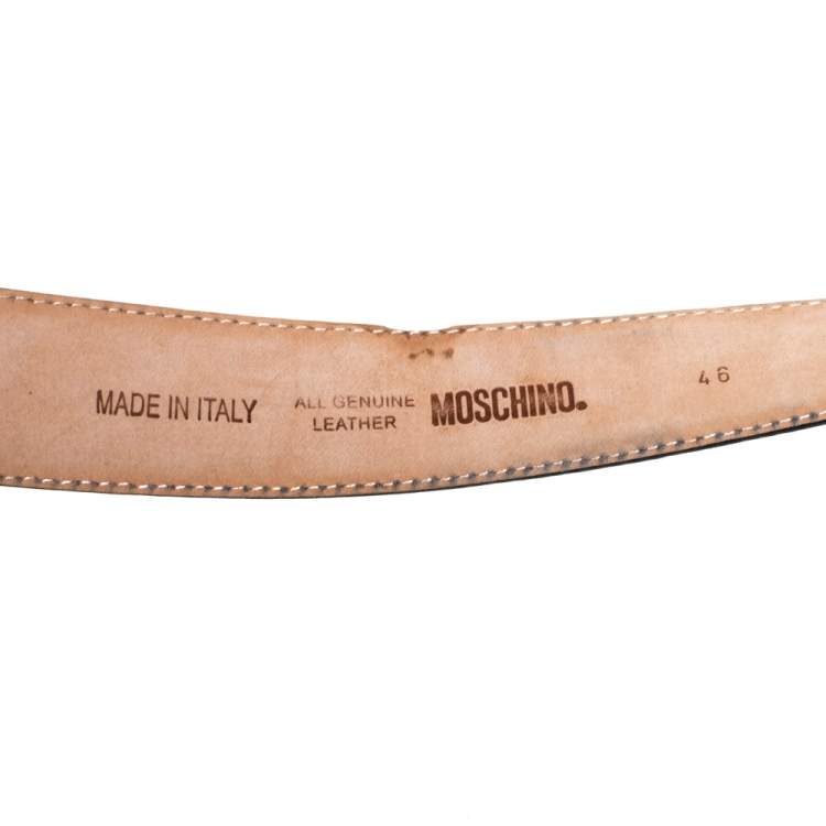Pre Owned Moschino White Grained Leather Classic Logo Belt 95CM