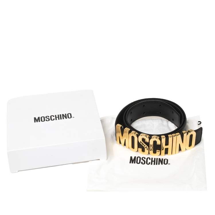 مملوكة مسبقًا Moschino Black Grained Leather Classic Logo Belt 95CM