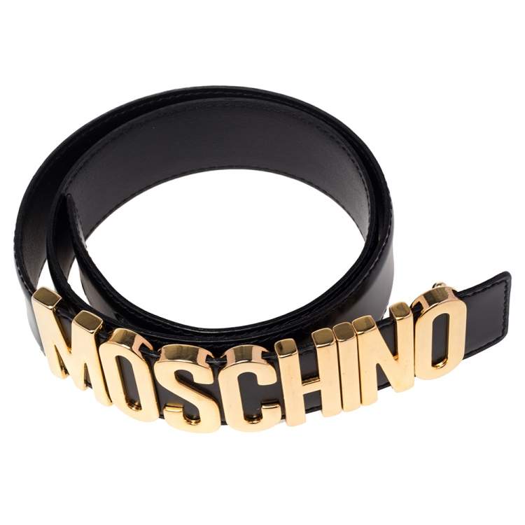 مملوكة مسبقًا Moschino Black Glossy Leather Classic Logo Belt 85 CM