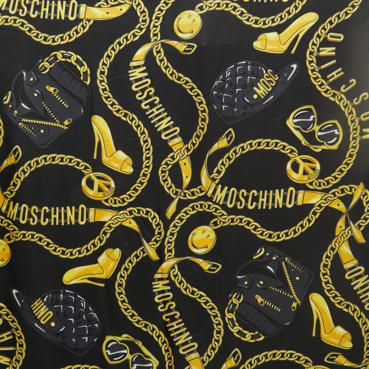 Pre Owned Moschino Black Chain Printed Silk Square Scarf