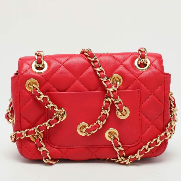 Pre Owned Moschino Red Quilted Leather Chain Detail Shoulder Bag