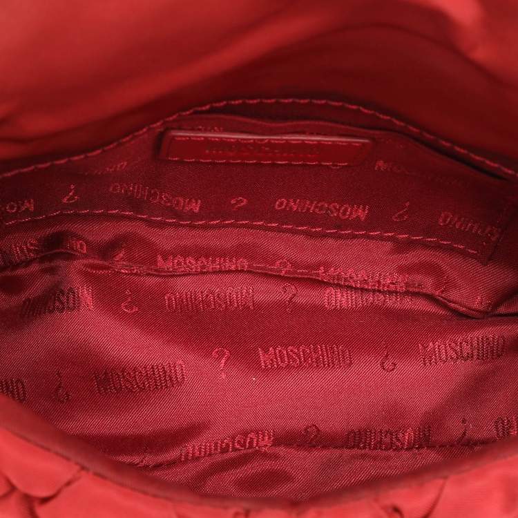 Pre Owned Moschino Red Quilted Nylon Crossbody Bag