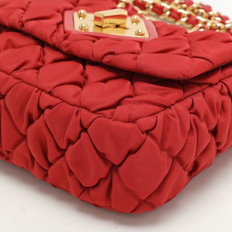 Pre Owned Moschino Red Quilted Nylon Crossbody Bag