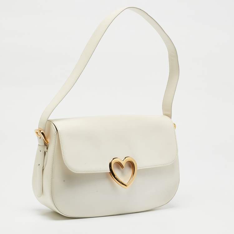 Pre Owned Moschino White Glossy Leather Heart Flap Shoulder Bag