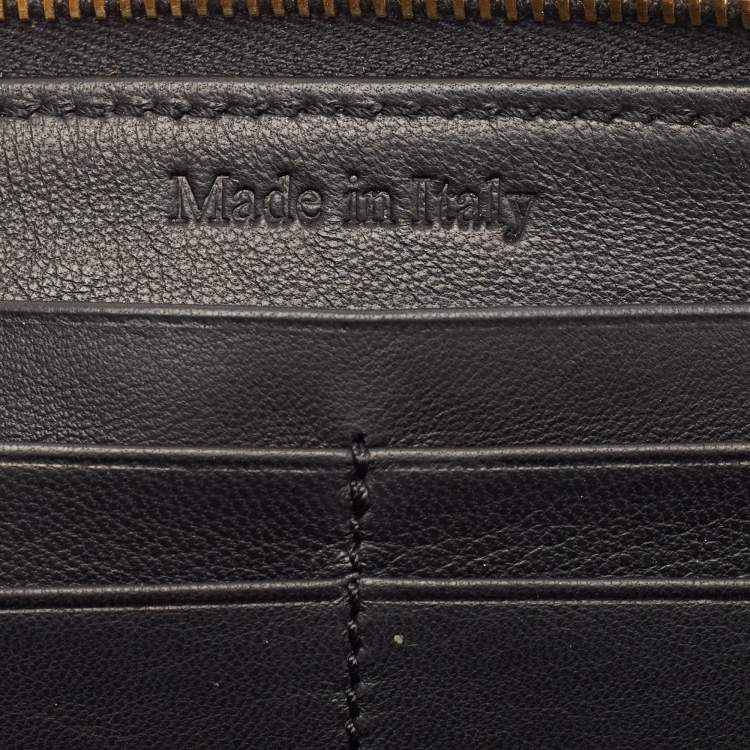 Pre Owned Moschino Black Patent Leather Logo Classic Continental Wallet