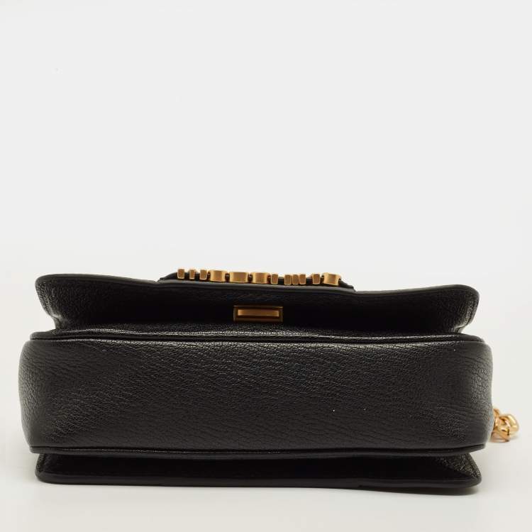 Pre Owned حقيبة كتف موسكينو شعار قلاب جلد أسود