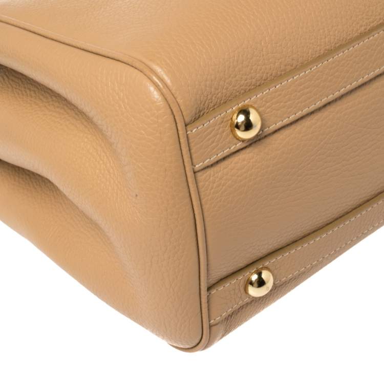 Pre Owned Moschino Beige Leather Logo Plaque Tote