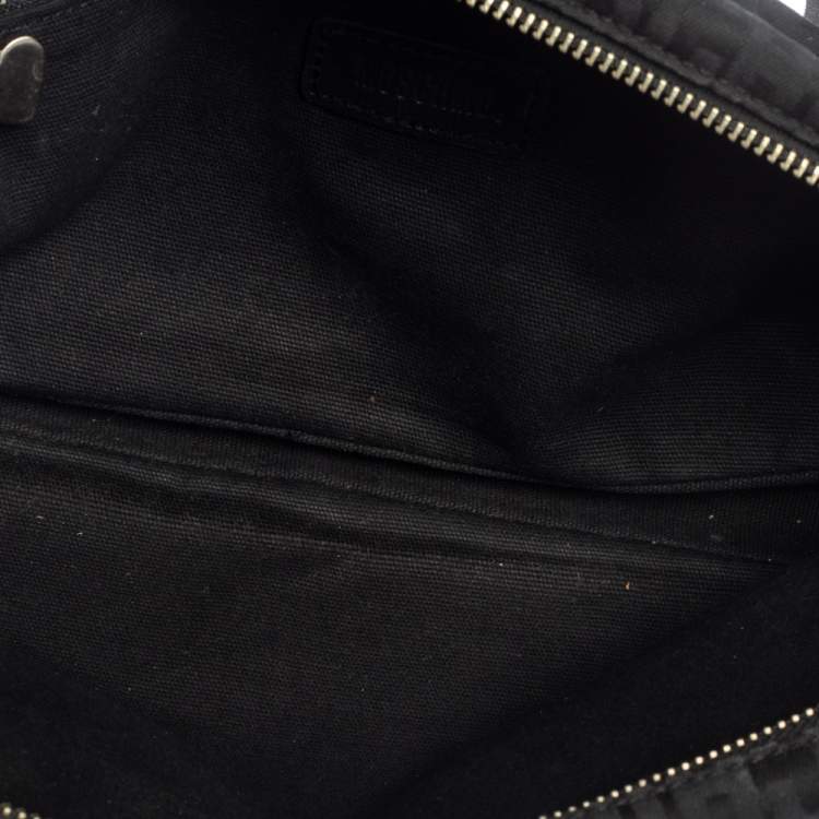 Pre Owned Moschino Black Signature Canvas And Leather Heart Zip Shoulder Bag