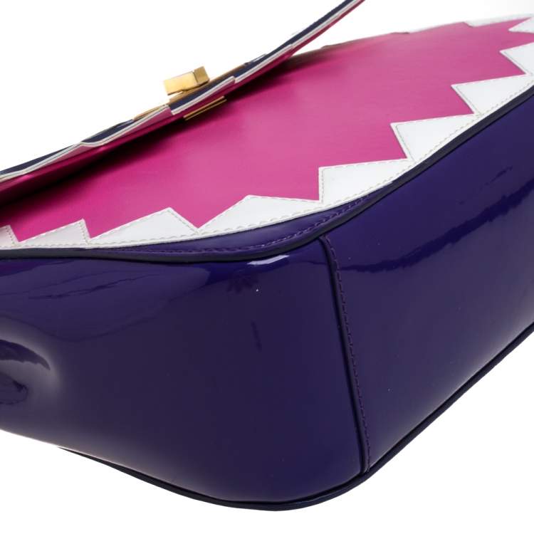 مملوكة مسبقًا Moschino Multicolor Patent Leather Bird Face Flap Shoulder Bag