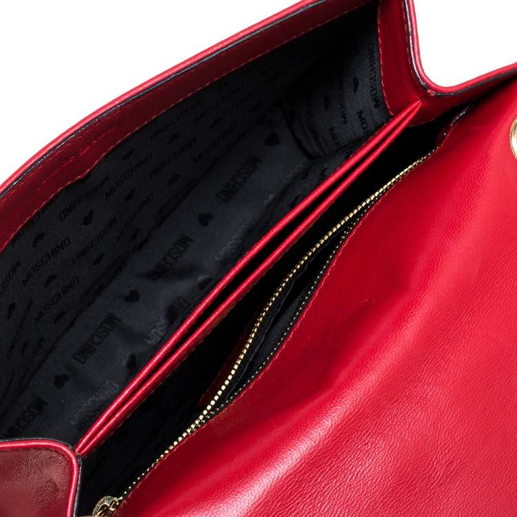 مملوكة مسبقًا Moschino Red Quilted Leather Logo Flap Shoulder Bag