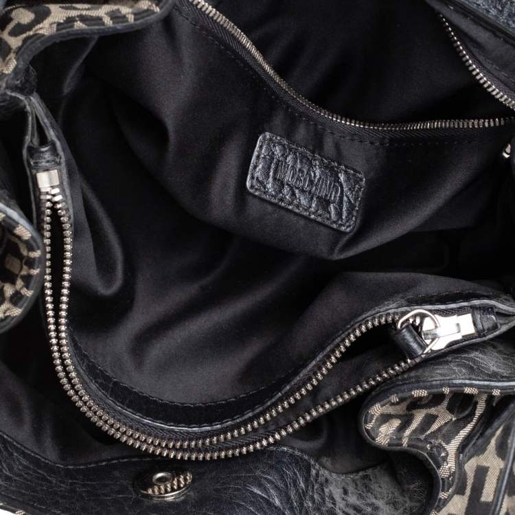 مملوكة مسبقًا Moschino Black Monogram Leather and Canvas Lock Tote