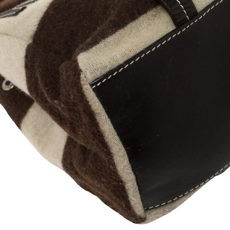 مملوكة مسبقًا Moschino Brown/White Wool And Leather Logo Tote
