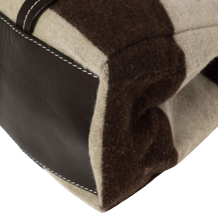 مملوكة مسبقًا Moschino Brown/White Wool And Leather Logo Tote